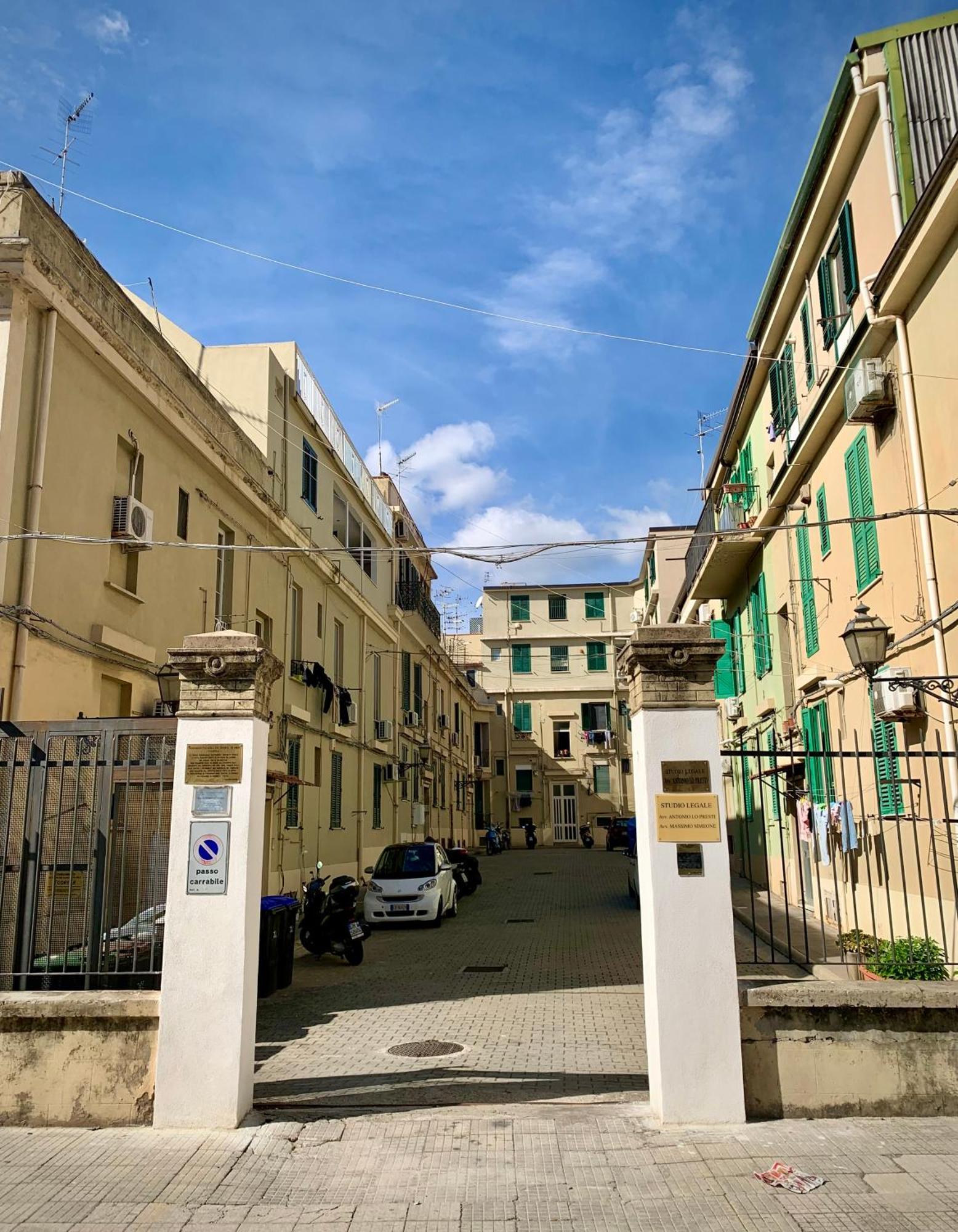 Appartamento Nel Cuore Di Messina Ngoại thất bức ảnh